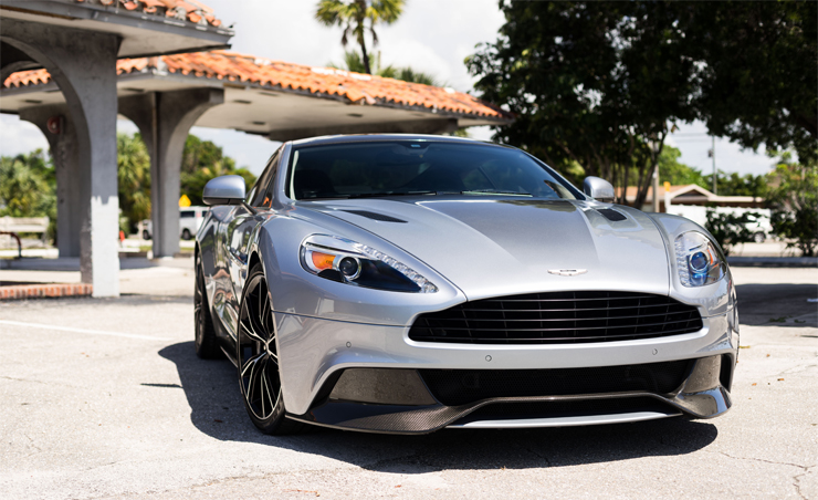 Project Aston Martin Vanquish - Timeless Elegance Perfected